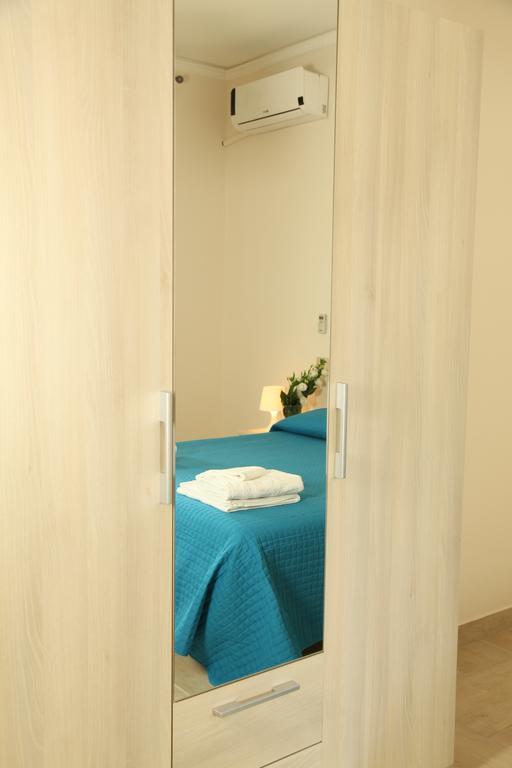 Casa A Riba U Mari Lejlighed Riposto Værelse billede